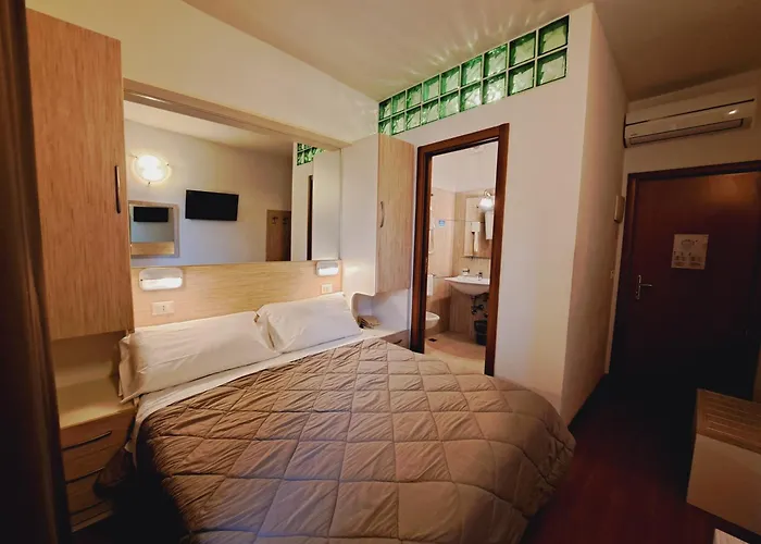 Hotel Butterfly&younique 3*