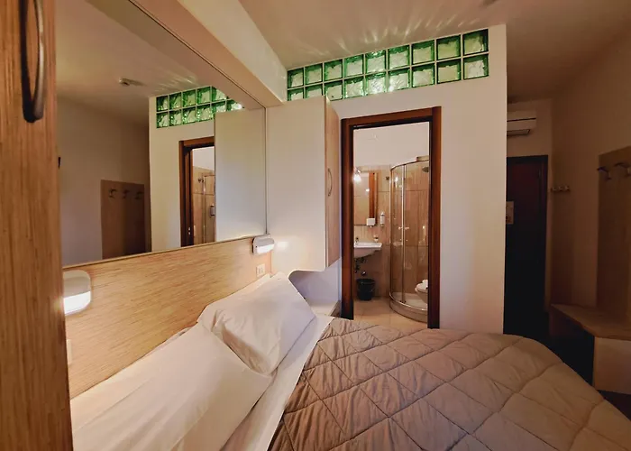 Hotel Butterfly&younique 3*