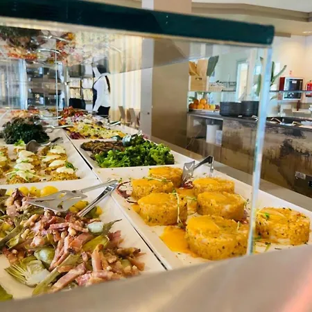 호텔 Butterfly & Younique 리미니