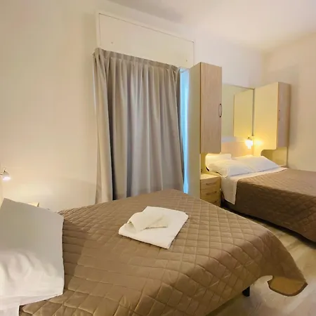 ホテル Butterfly & Younique