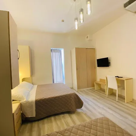 Butterfly & Younique ホテル