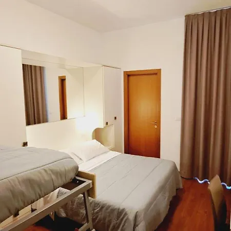 Butterfly & Younique ホテル