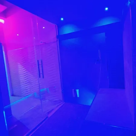 Butterfly Wellness & 3*