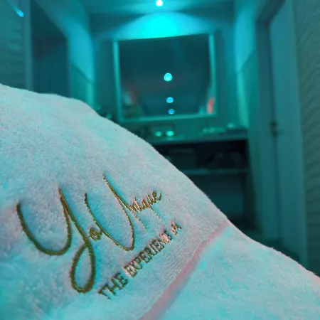 Hotel Butterfly & Younique 3*