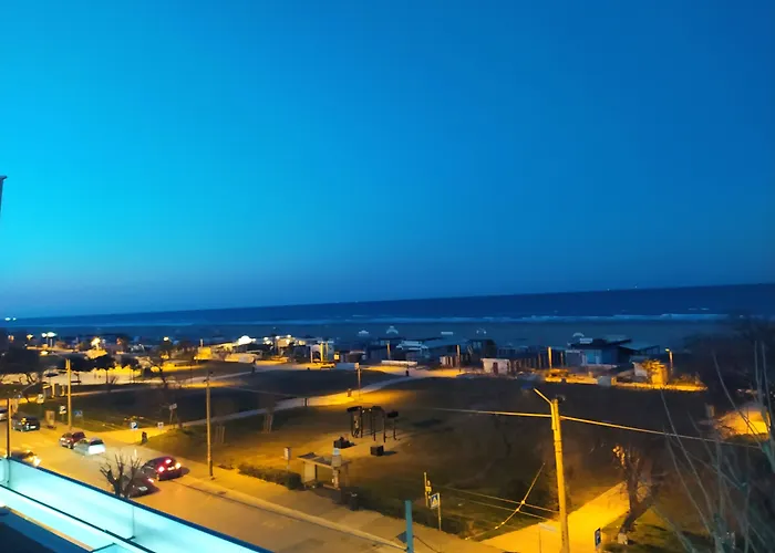 Butterfly & Younique Szálloda 3*