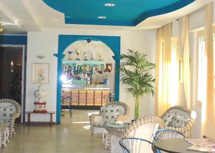 Butterfly & Younique 3*