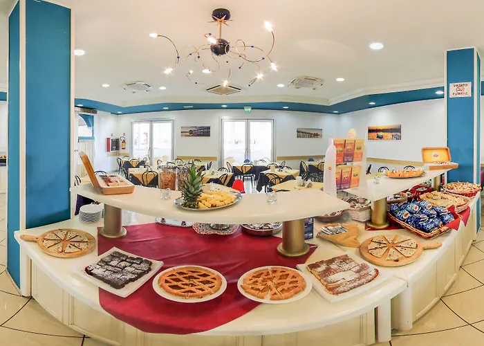 Butterfly & Younique 3* Rimini