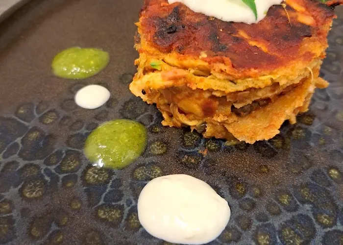 Hotel Butterfly & Younique