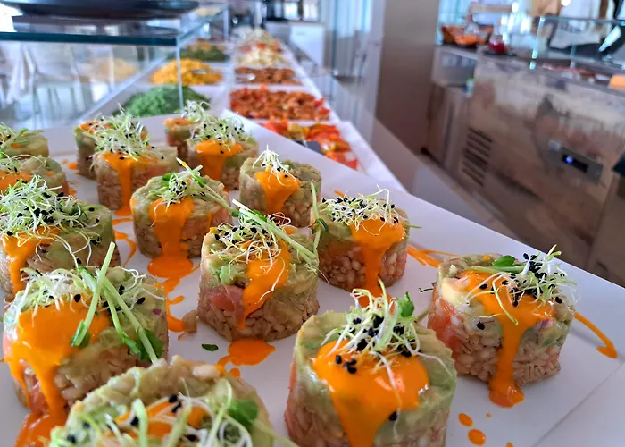 Butterfly & Younique Hotel 3*