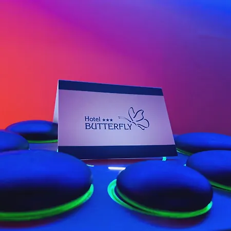 Butterfly & Younique Ρίμινι