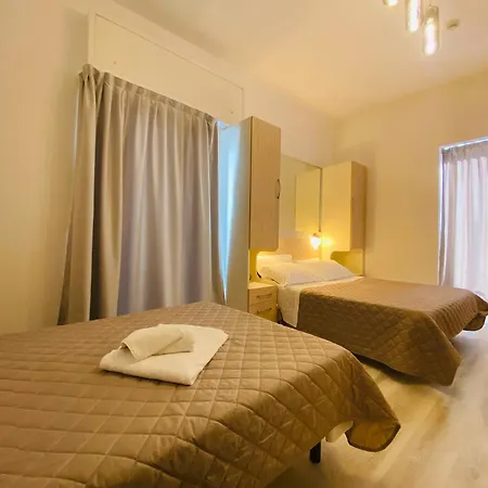 Ξενοδοχείο Butterfly & Younique Ρίμινι